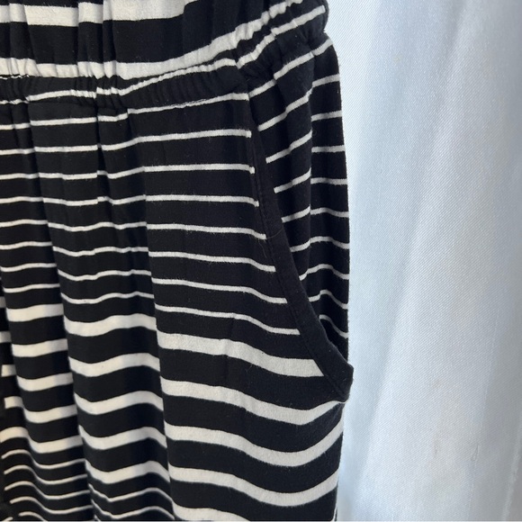 AVA & VIV Black & White Stripe Rayon Knit Maxi Dress; Elastic Waist; Size 1X EUC - Picture 7 of 9